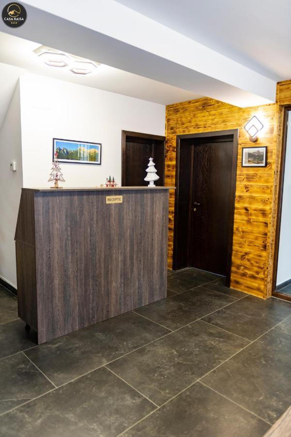 Casa Raisa Hotel บุชเตนี ภายนอก รูปภาพ